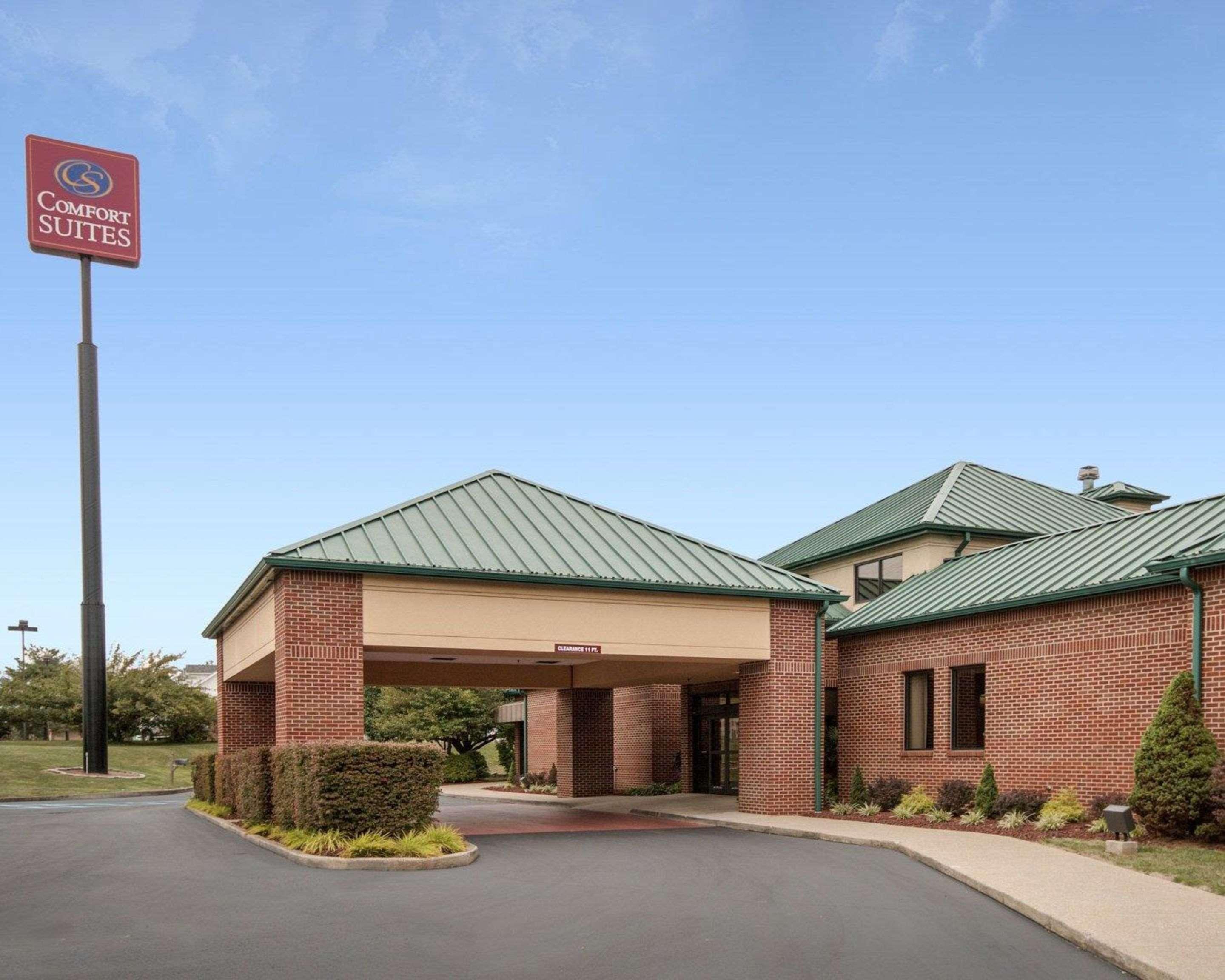 Comfort Suites Parkersburg South Mineral Wells Bagian luar foto