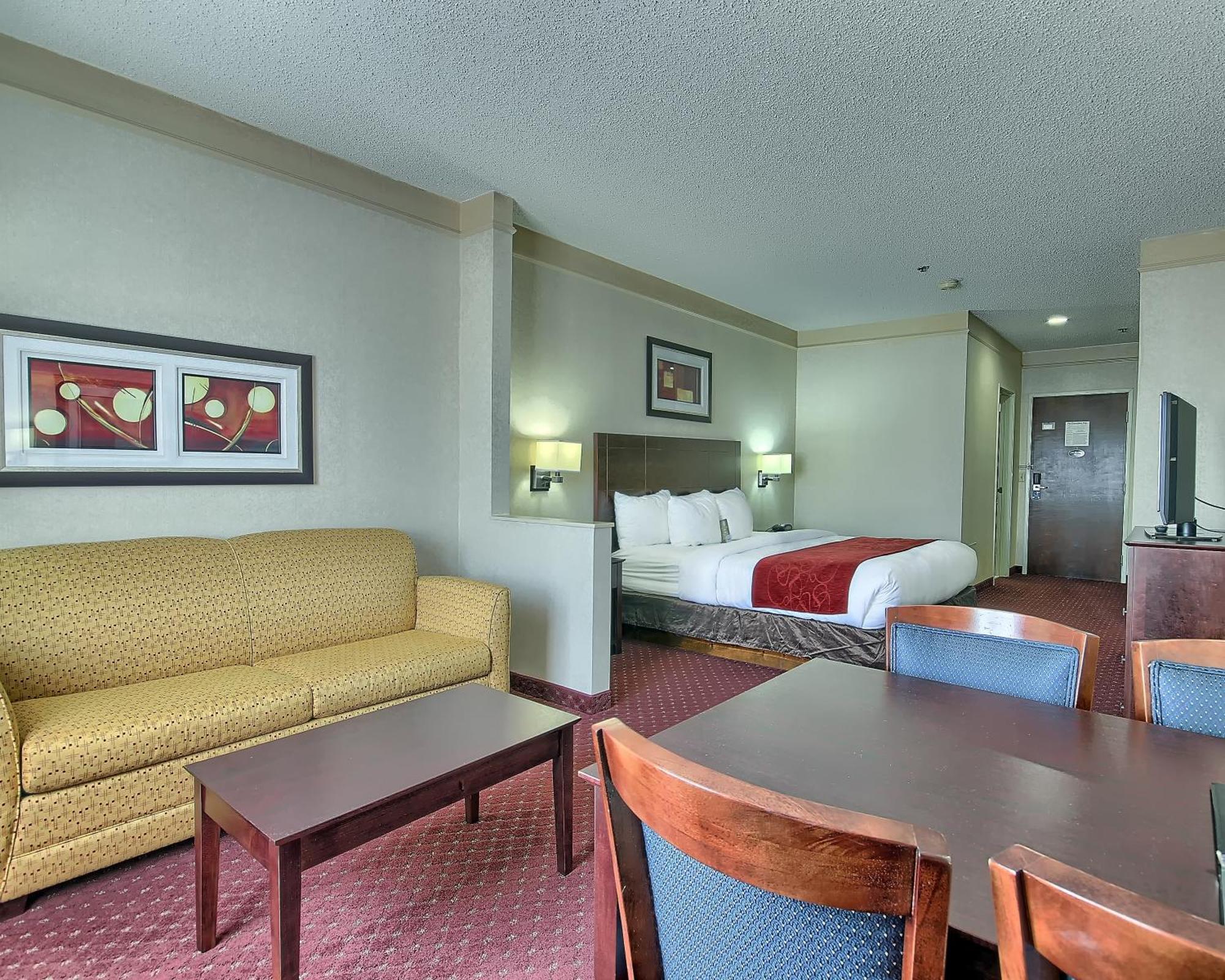 Comfort Suites Parkersburg South Mineral Wells Bagian luar foto