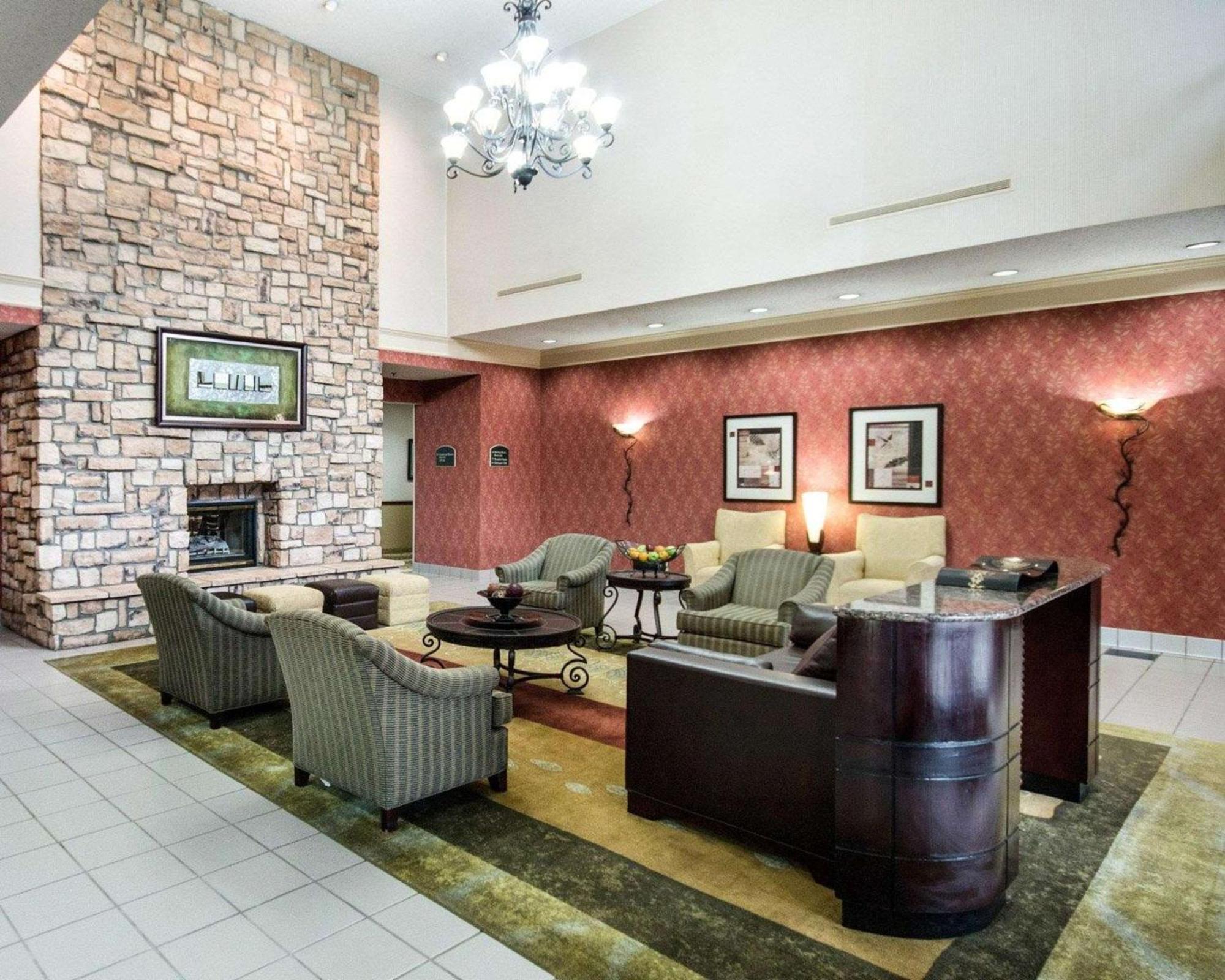 Comfort Suites Parkersburg South Mineral Wells Bagian luar foto