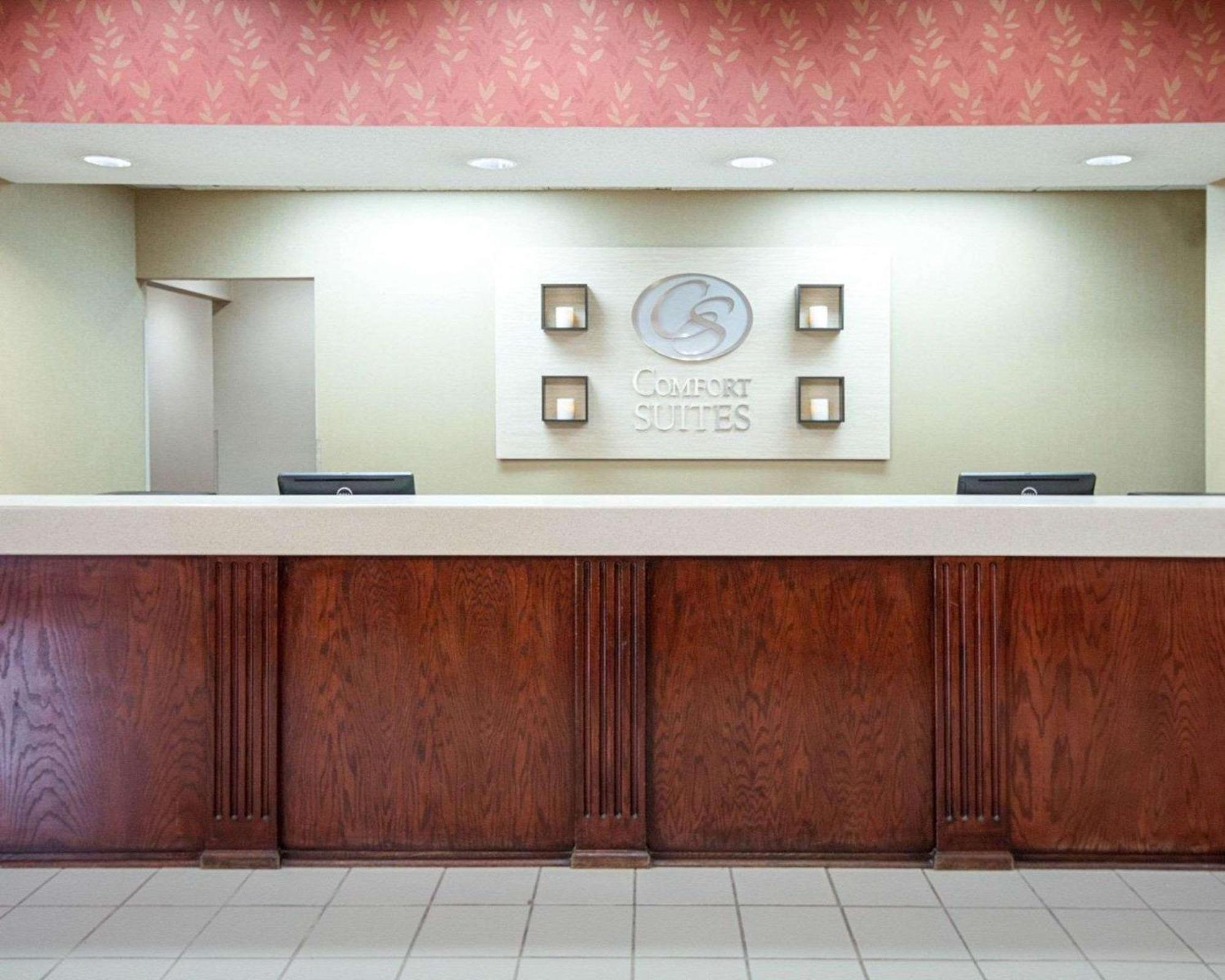 Comfort Suites Parkersburg South Mineral Wells Bagian luar foto